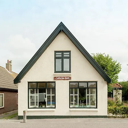 Holiday Brocante Feriehus Burgerbrug
